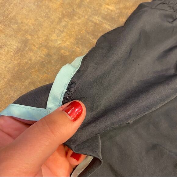 Athletic Works Women’s Running Shorts Women's Size Small 4 - 6 Gray - Picture 5 of 8